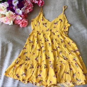 Ruffle Hem V-Neck Spaghetti Strap Dress